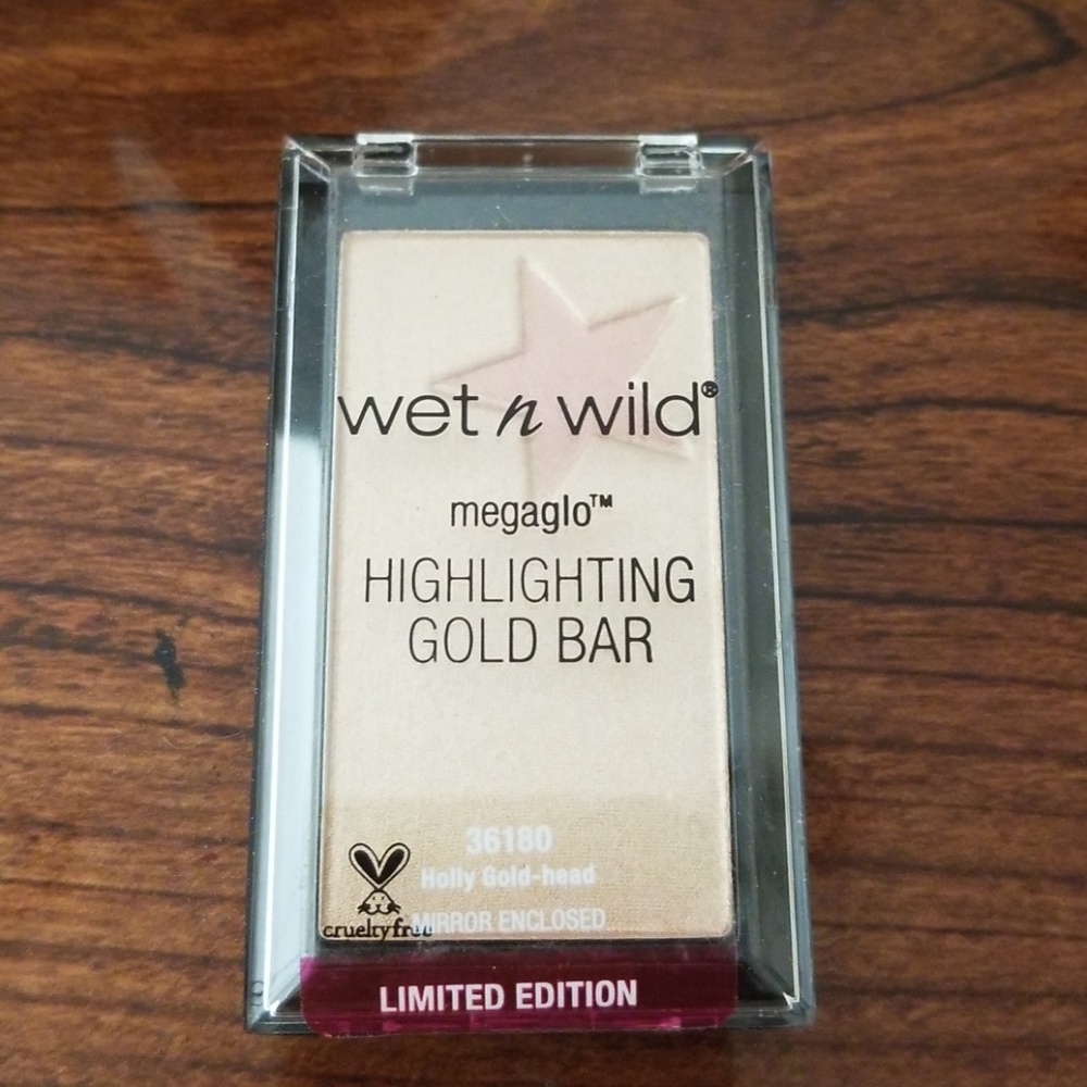 5/$15 Highlighter holly gold head limited edition